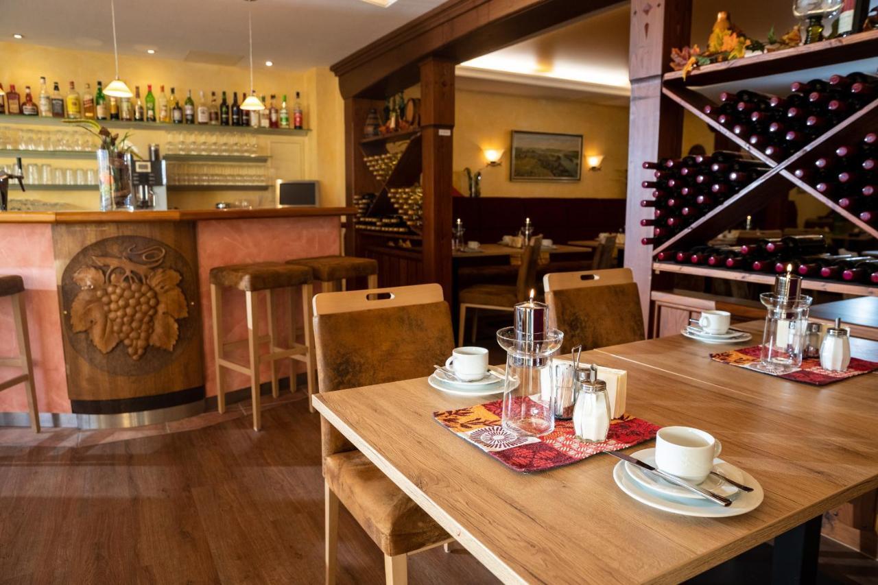רודסהיים אם ריין Rheinhotel Ruedesheim - Wellness מראה חיצוני תמונה